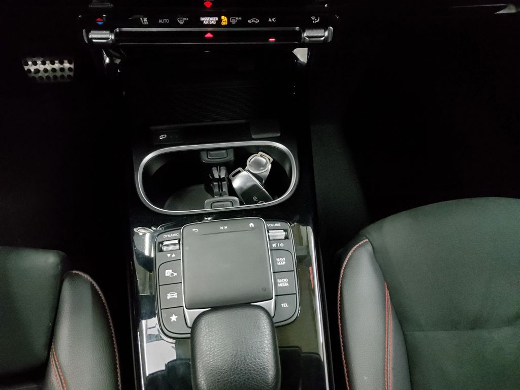 Mercedes-Benz A 180 2023