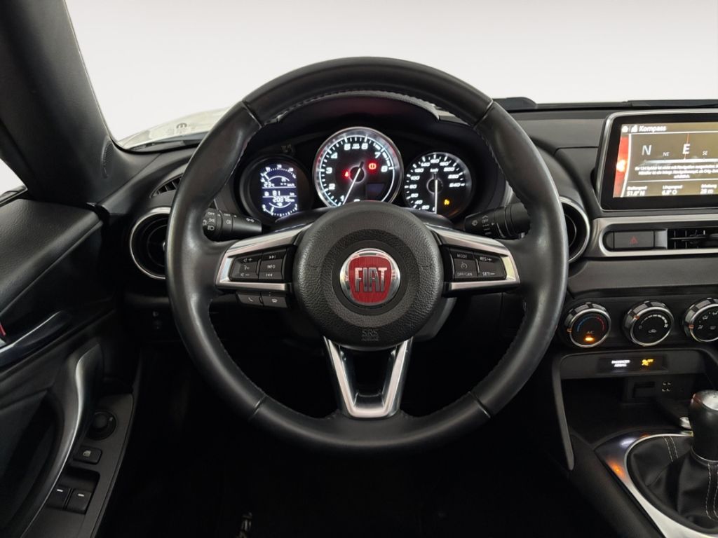 Fiat 124 Spider 2020