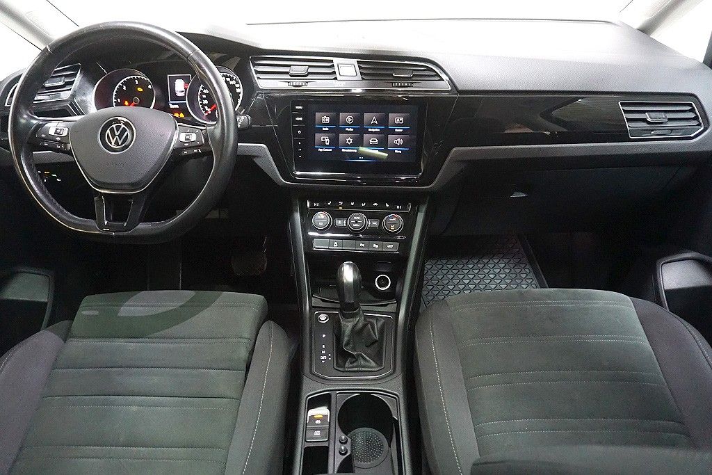 Volkswagen Touran 2021