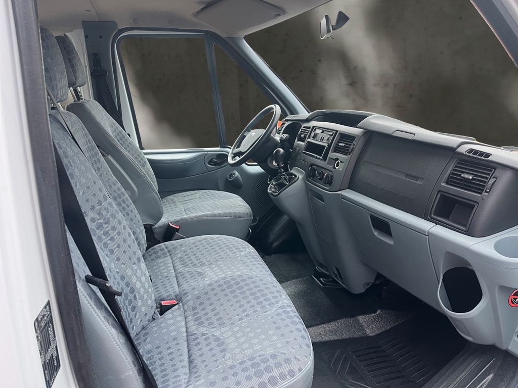 Ford Transit 2013