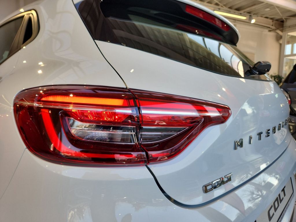 Mitsubishi Colt 2025