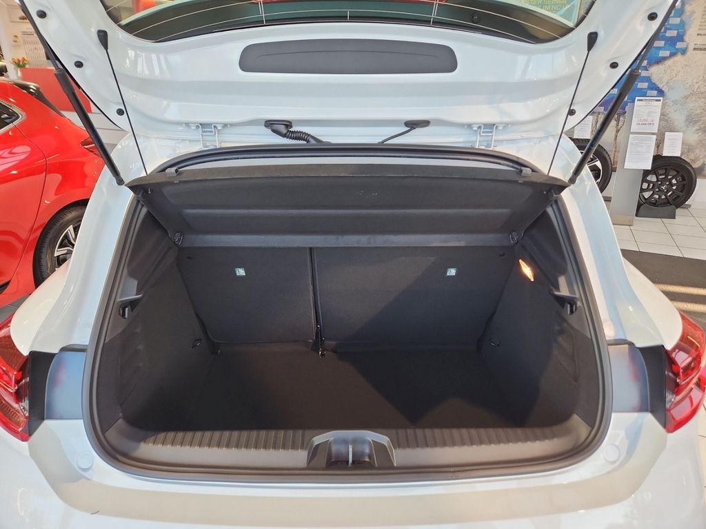 Mitsubishi Colt 2025