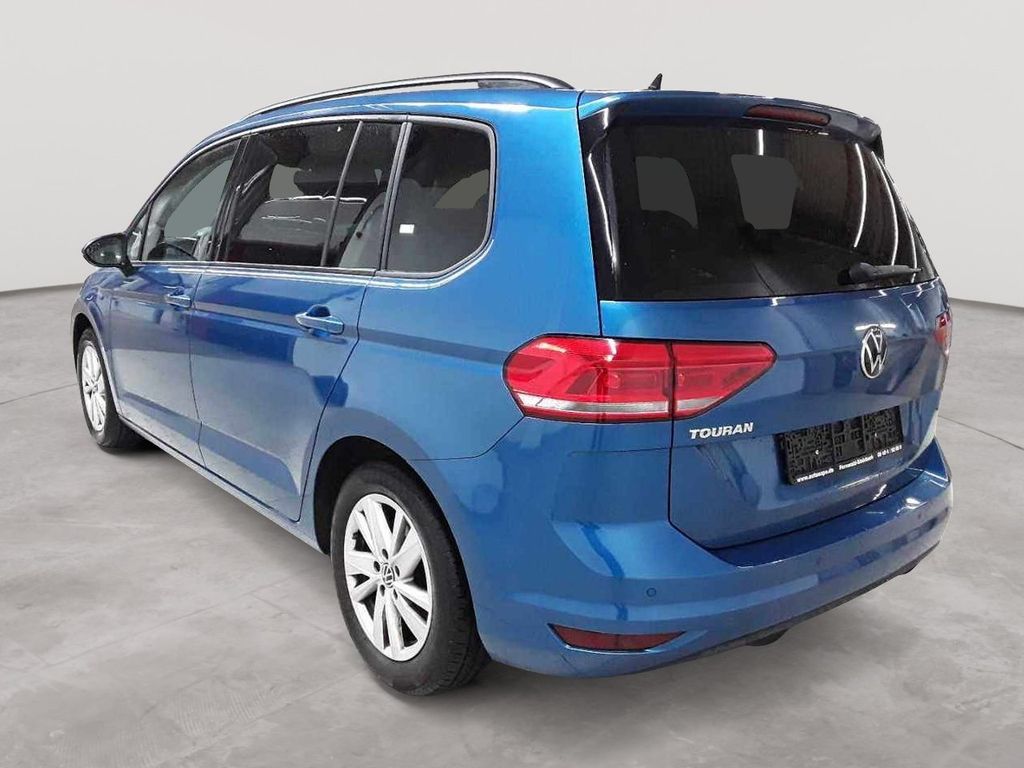 Volkswagen Touran 2021