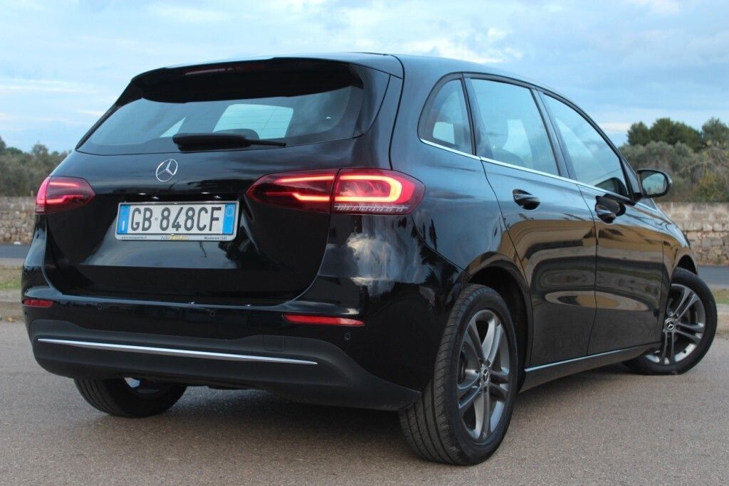 Mercedes-Benz B 180 2020