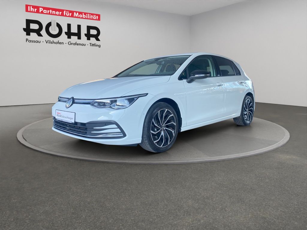 Volkswagen Golf 2023