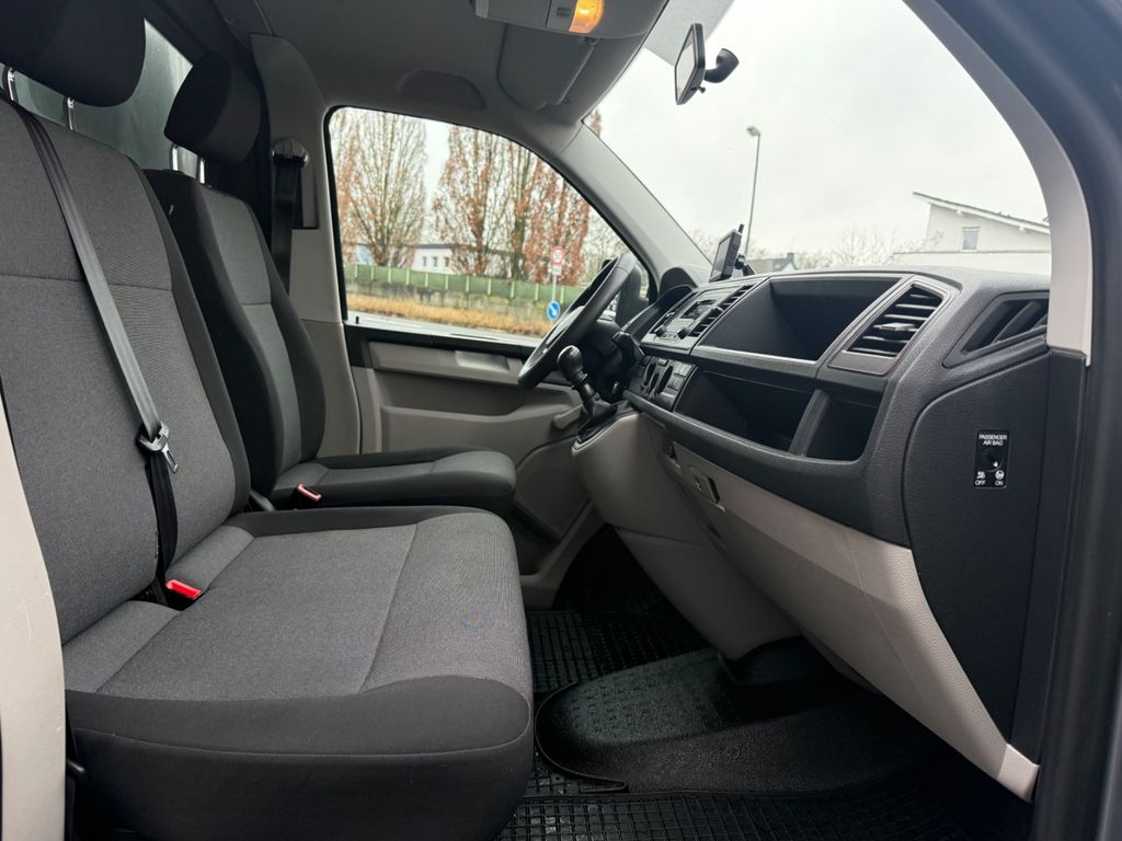 Volkswagen T6 Transporter 2016