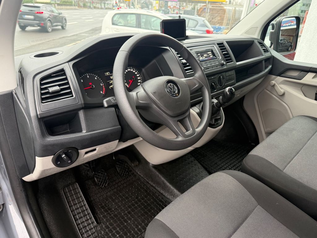 Volkswagen T6 Transporter 2016