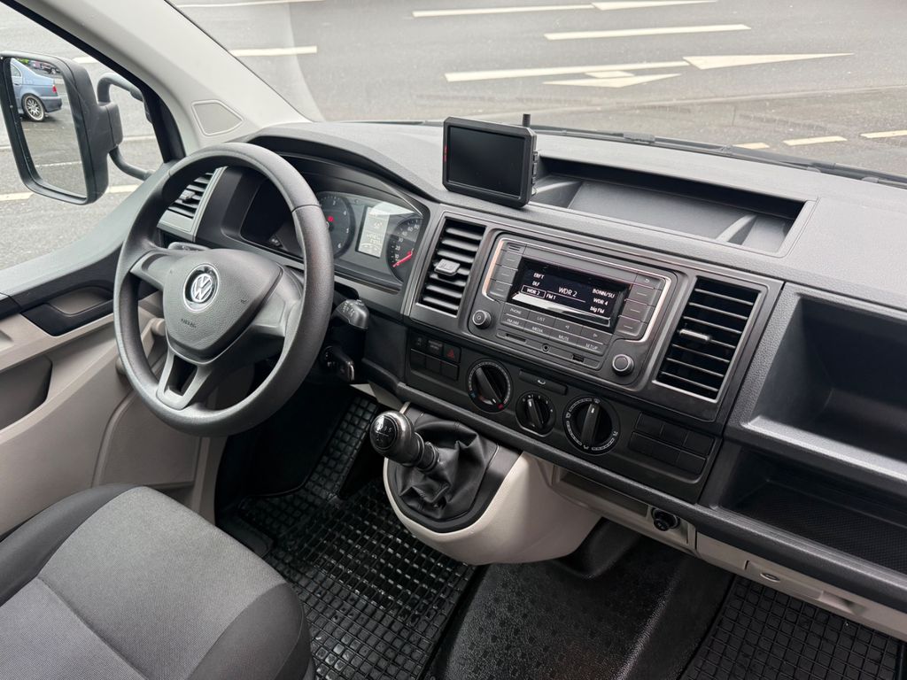 Volkswagen T6 Transporter 2016