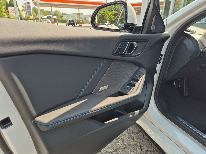 BMW 118 2026
