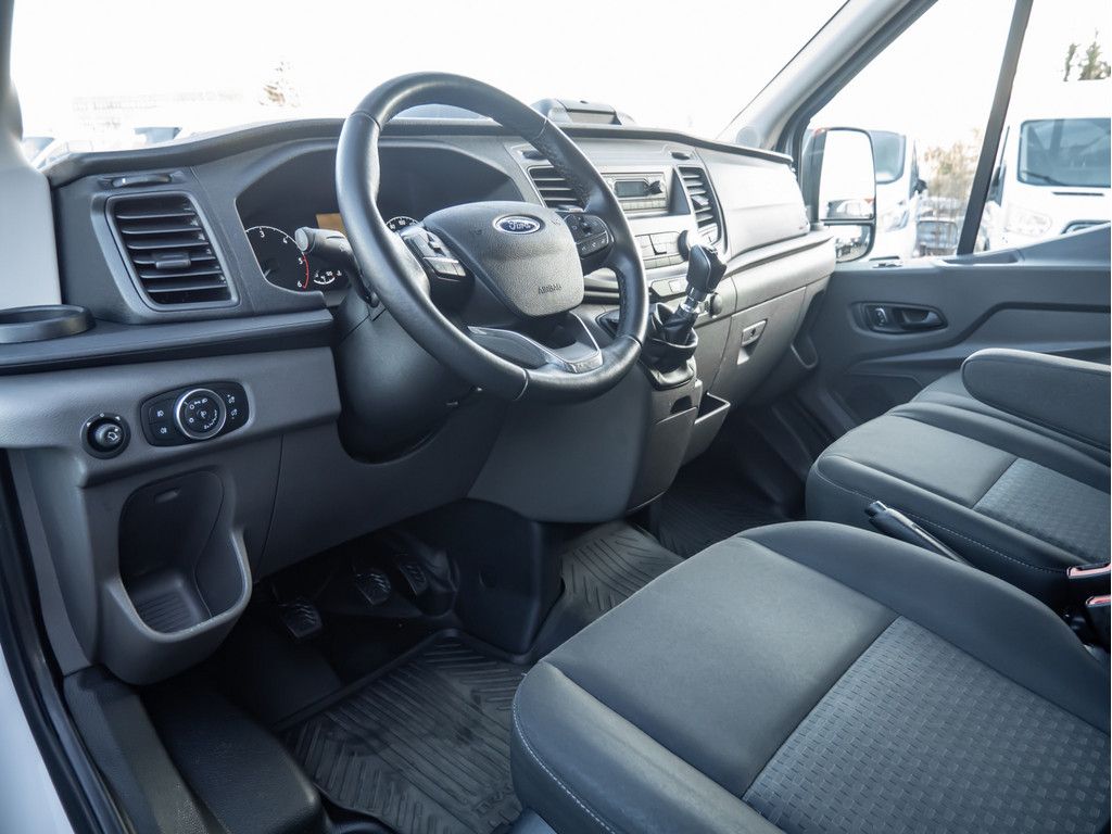 Ford Transit 2022