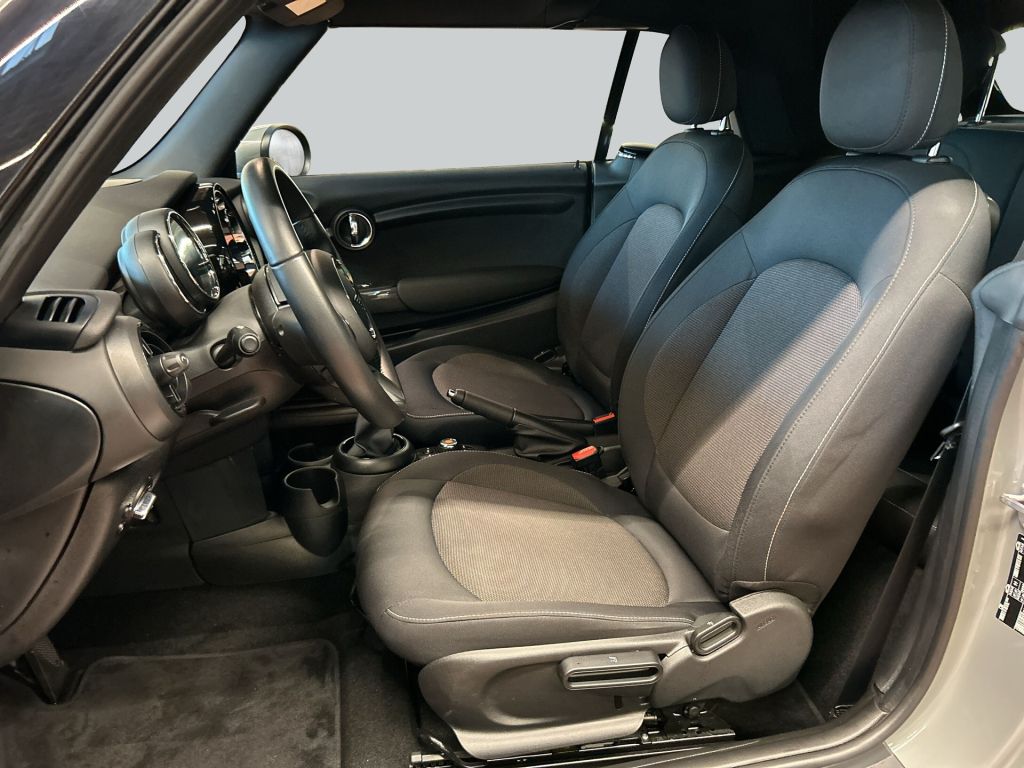 MINI One Cabrio 2021