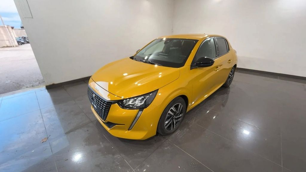 Peugeot 208 2022