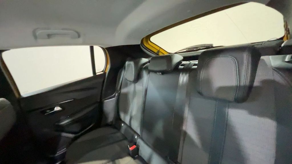 Peugeot 208 2022
