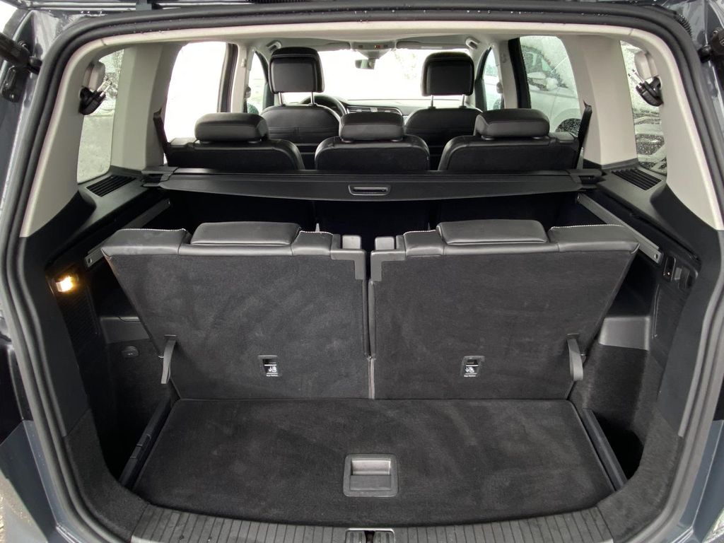 Volkswagen Touran 2025