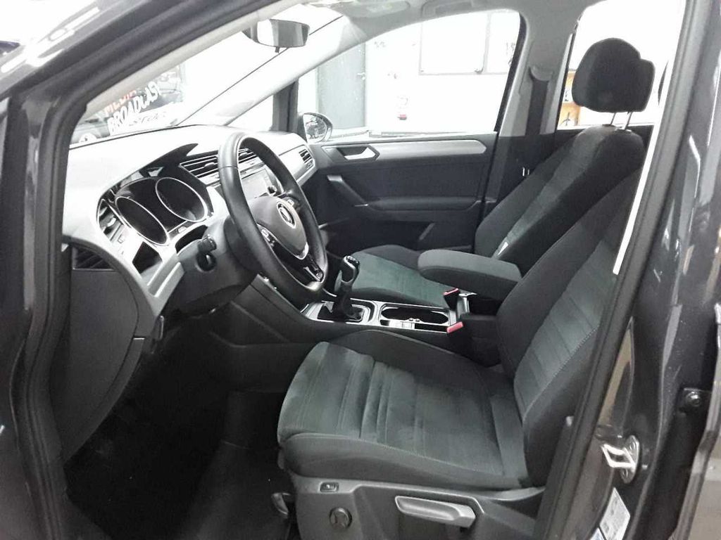 Volkswagen Touran 2022