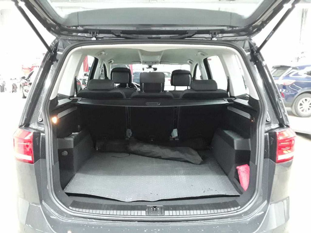 Volkswagen Touran 2022