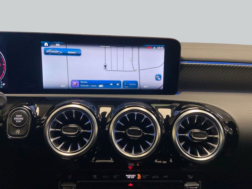 Mercedes-Benz CLA 200 2024