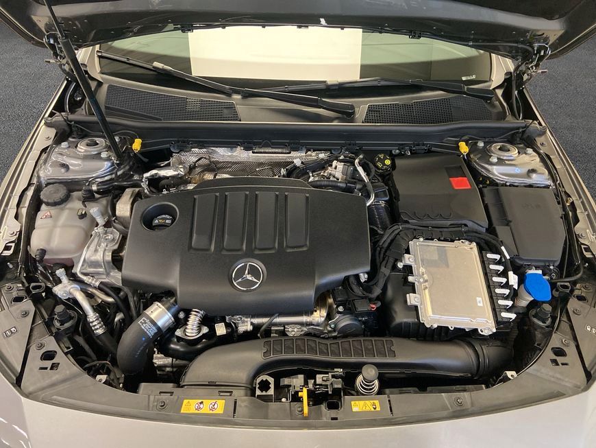 Mercedes-Benz CLA 200 2024