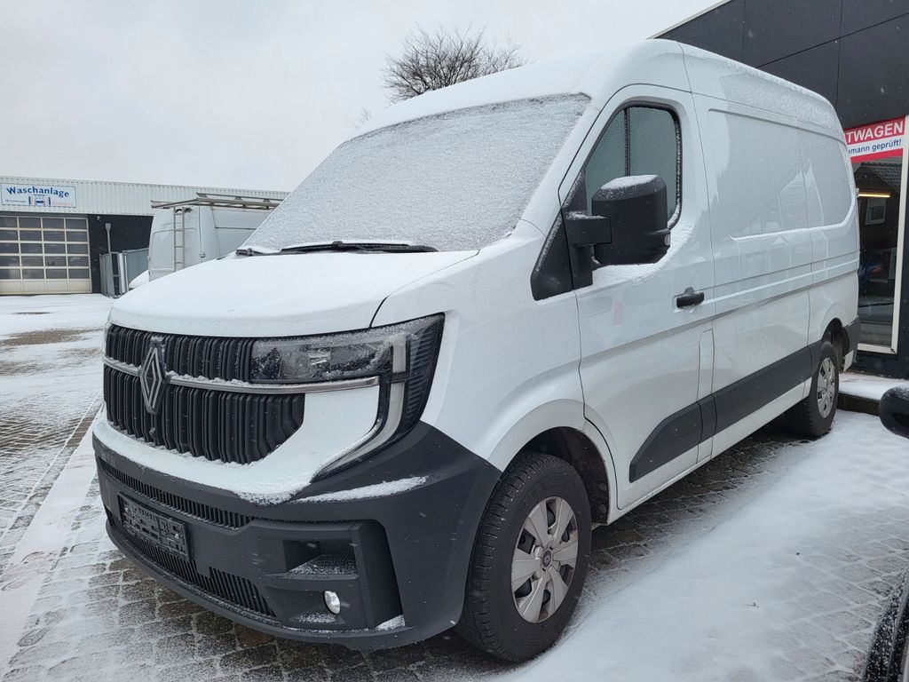 Renault Master 2025