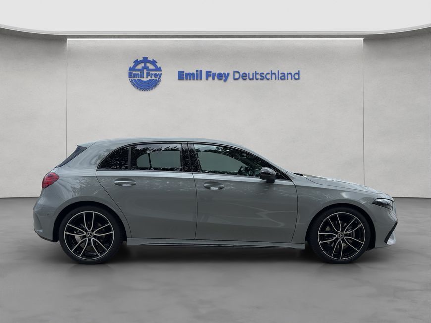 Mercedes-Benz A 180 2025