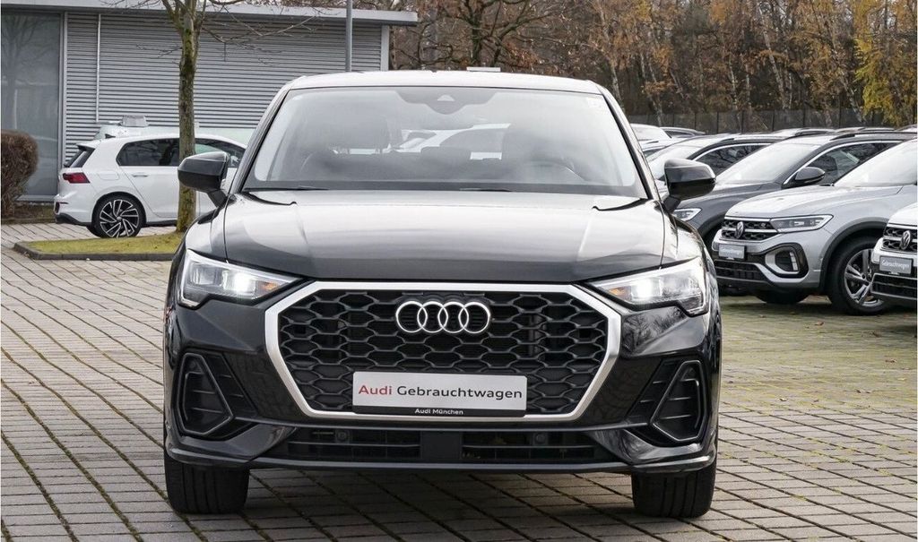 Audi Q3 2022