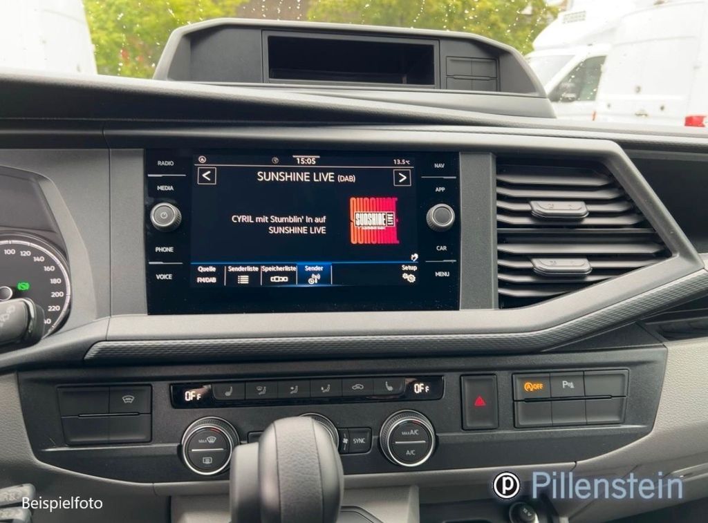 Volkswagen T6 Caravelle 2024