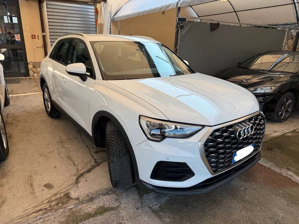 Audi Q3 2021