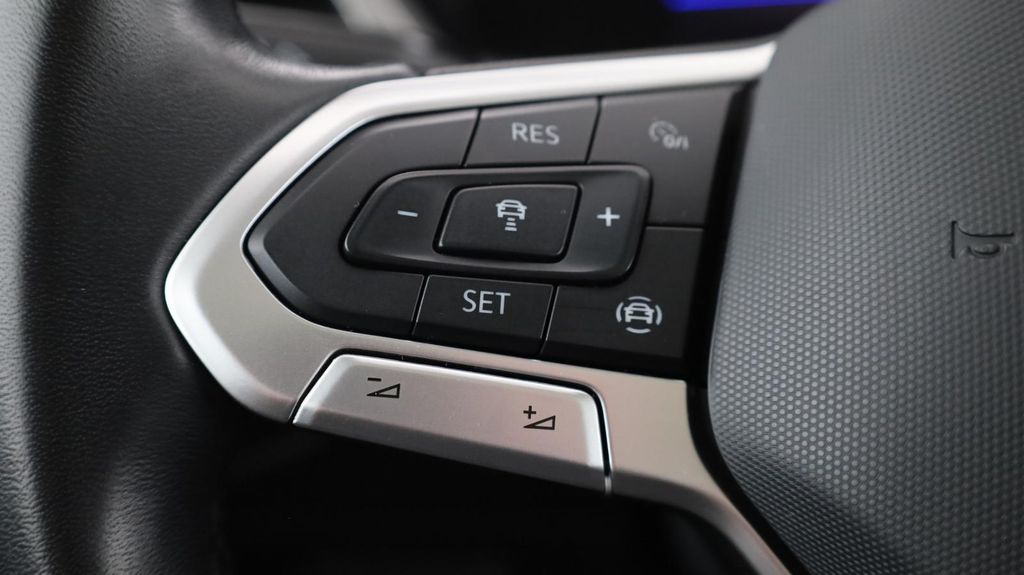 Volkswagen Touran 2023