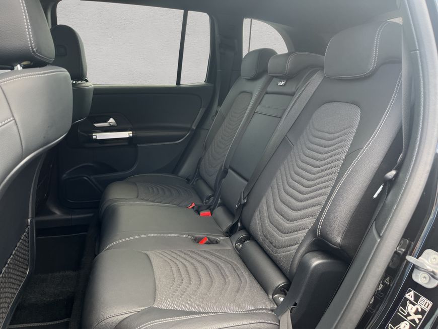 Mercedes-Benz GLB 180 2024