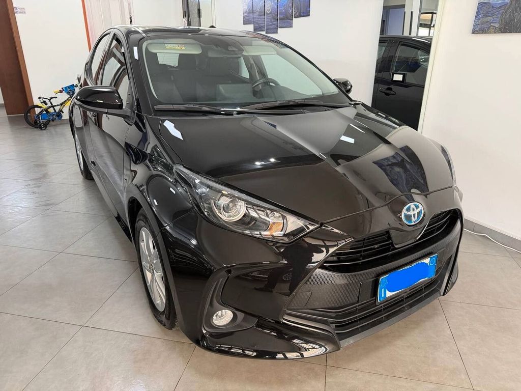 Toyota Yaris 2023