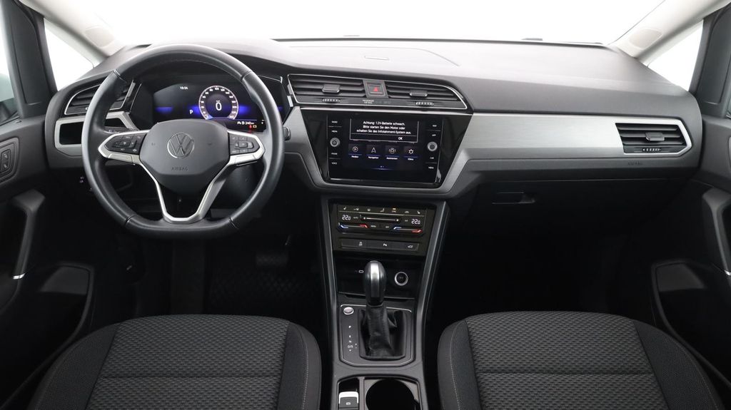 Volkswagen Touran 2023