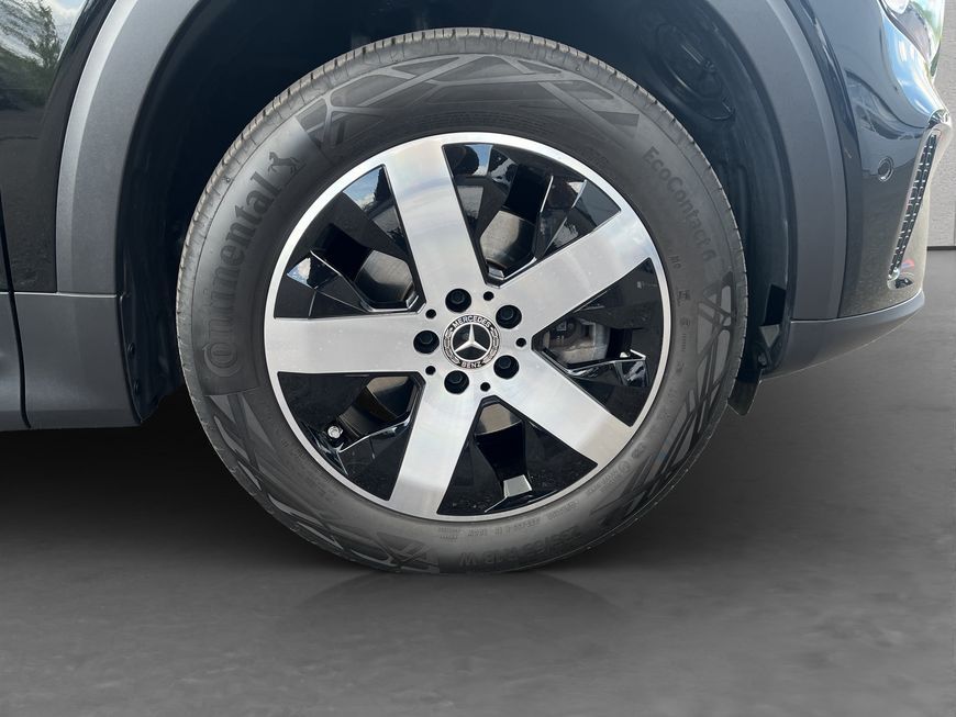 Mercedes-Benz GLB 180 2024