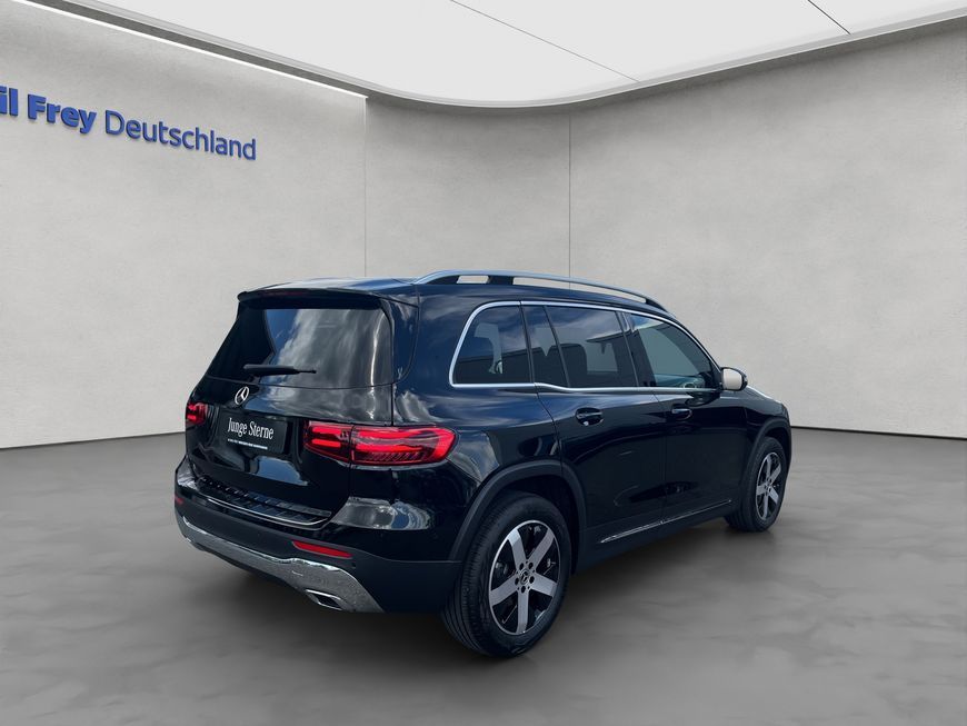 Mercedes-Benz GLB 180 2024