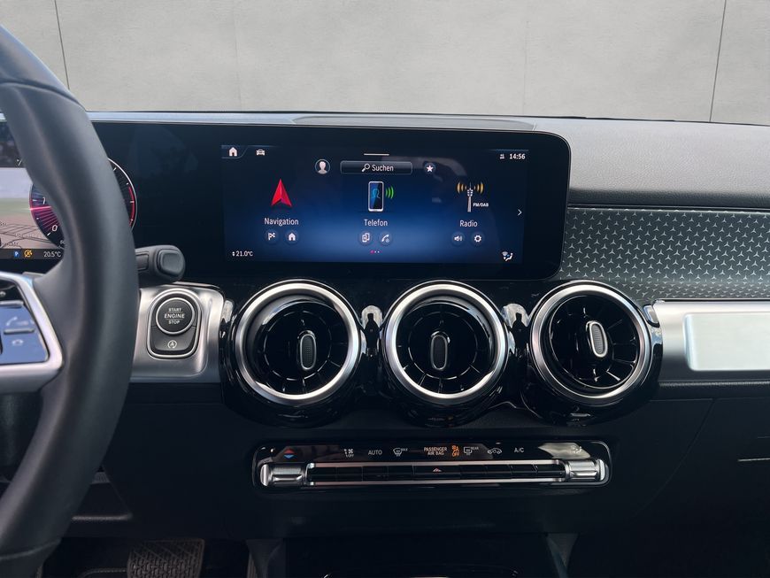 Mercedes-Benz GLB 180 2024