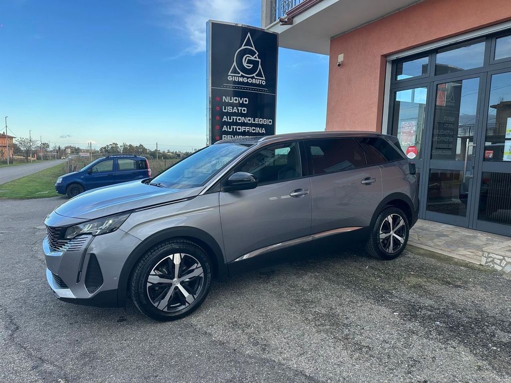 Peugeot 5008 2023