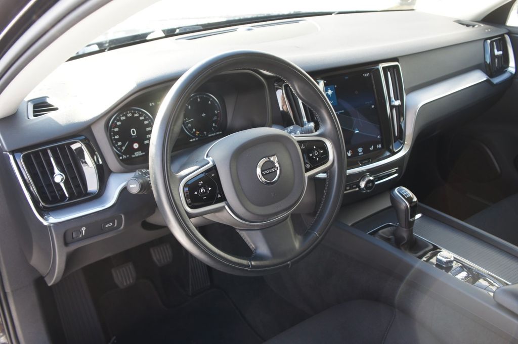 Volvo V60 2020