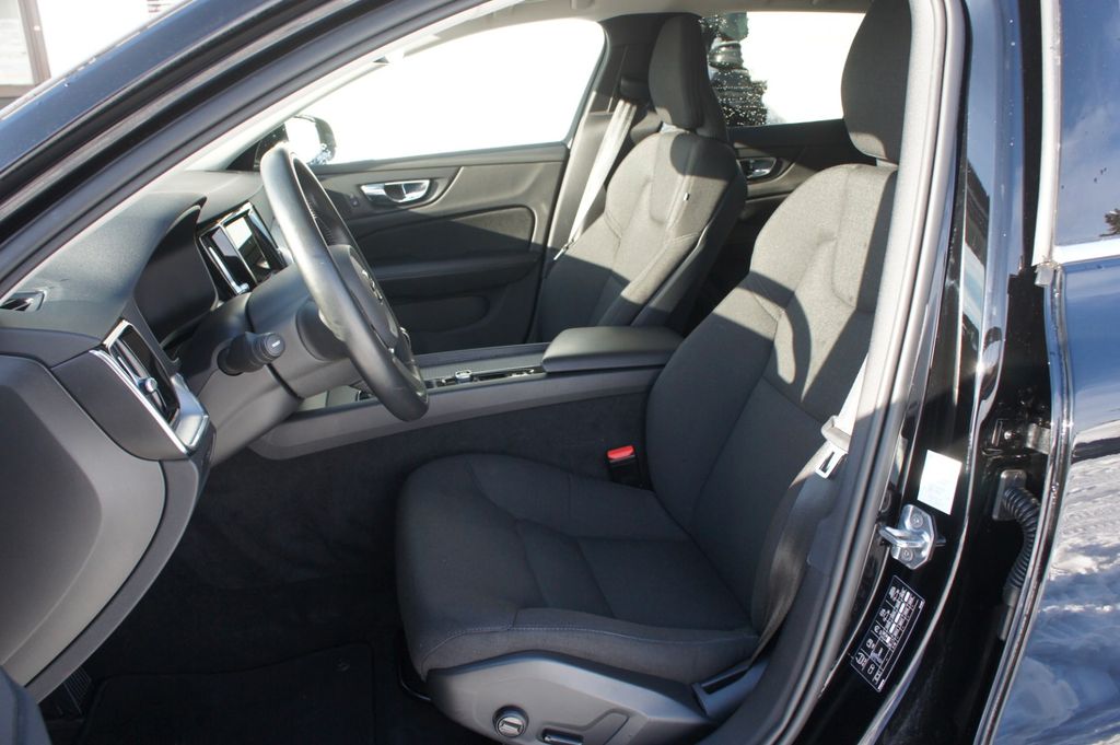 Volvo V60 2020