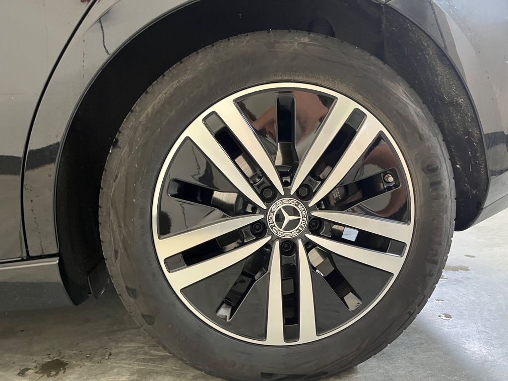 Mercedes-Benz B 200 2020