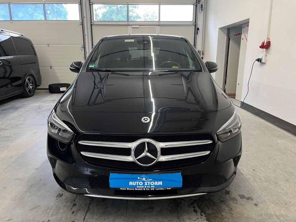 Mercedes-Benz B 200 2020