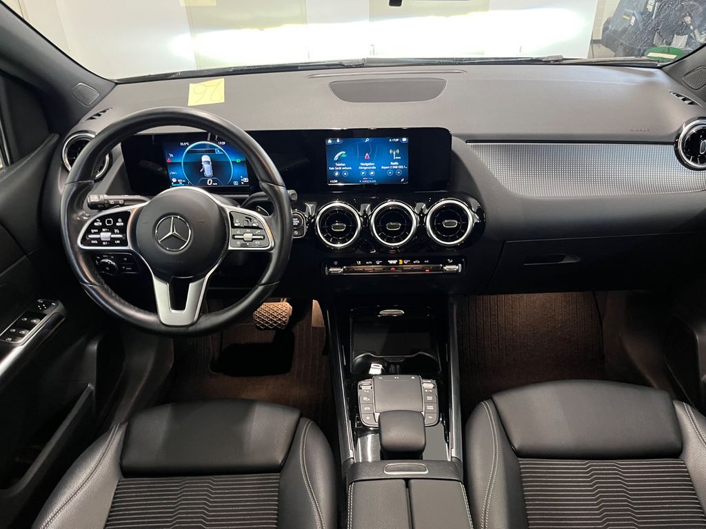 Mercedes-Benz B 200 2020