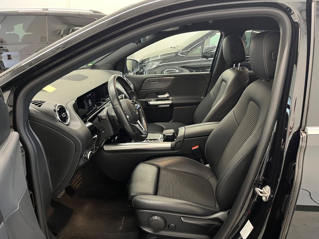 Mercedes-Benz B 200 2020