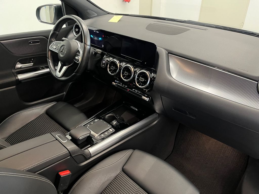 Mercedes-Benz B 200 2020