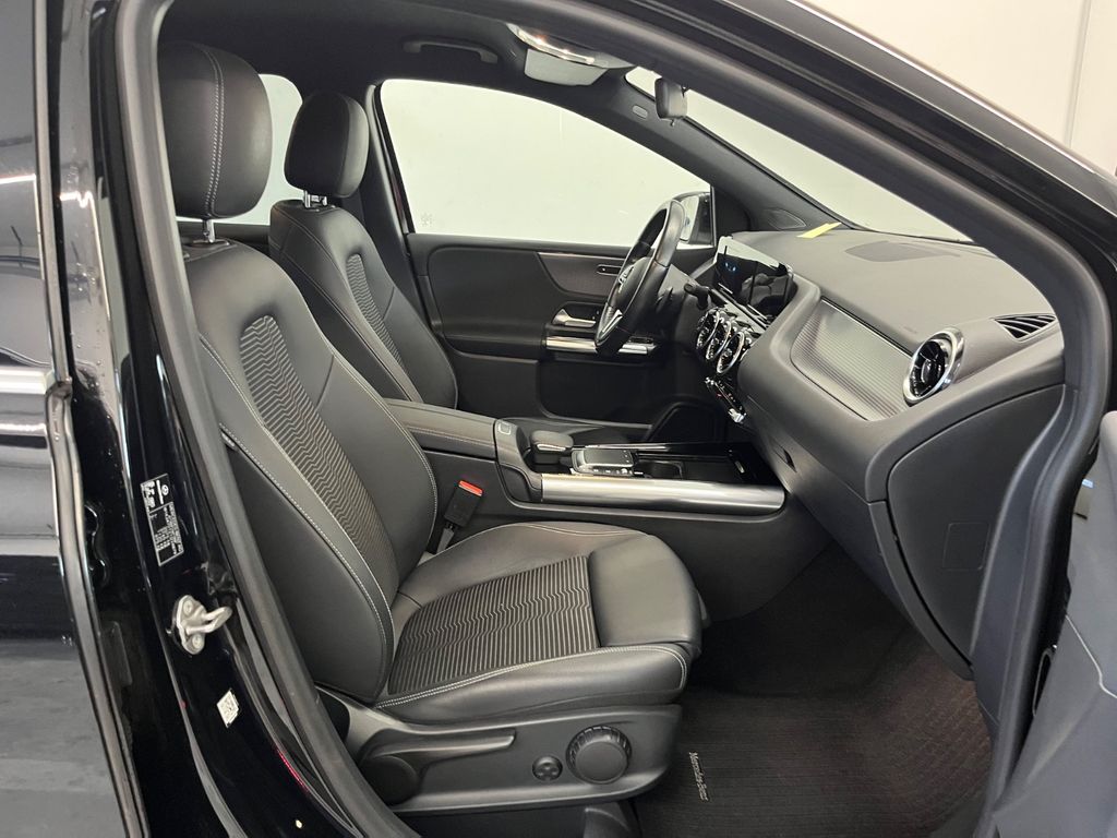 Mercedes-Benz B 200 2020