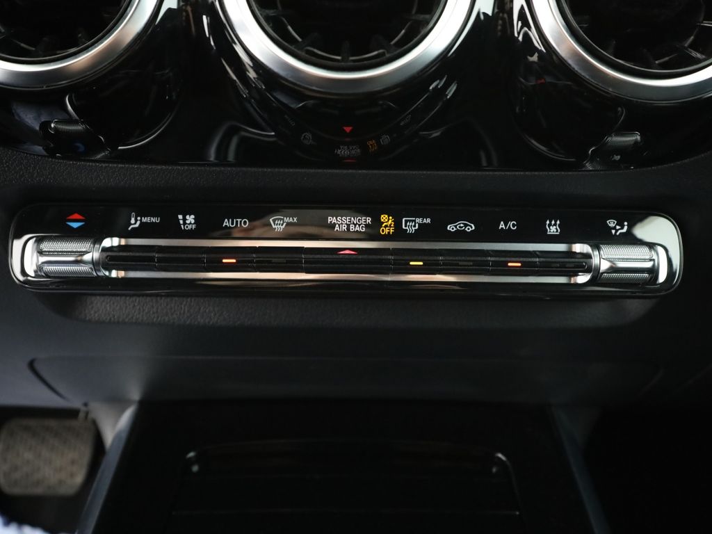 Mercedes-Benz B 250 2022