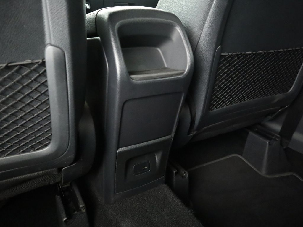 Mercedes-Benz B 250 2022