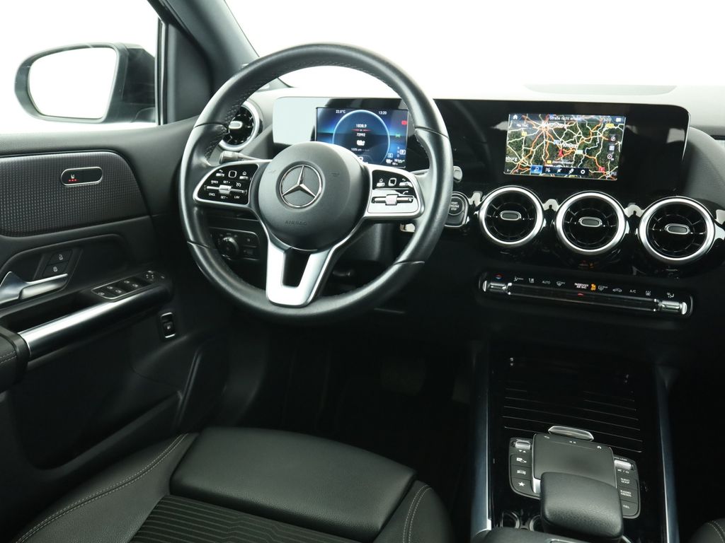 Mercedes-Benz B 250 2022