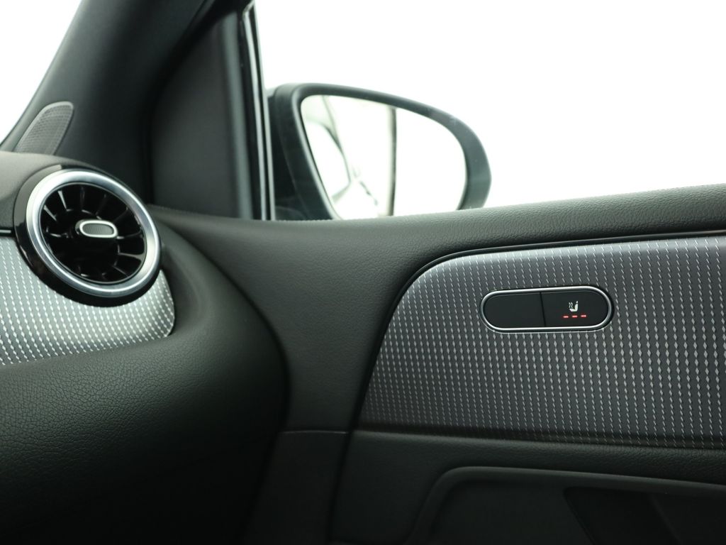 Mercedes-Benz B 250 2022