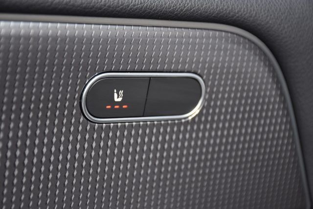 Mercedes-Benz GLB 200 2021