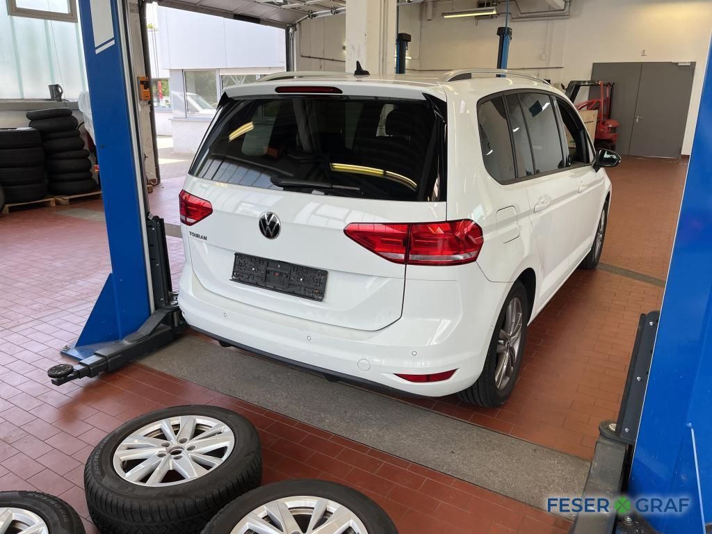 Volkswagen Touran 2021