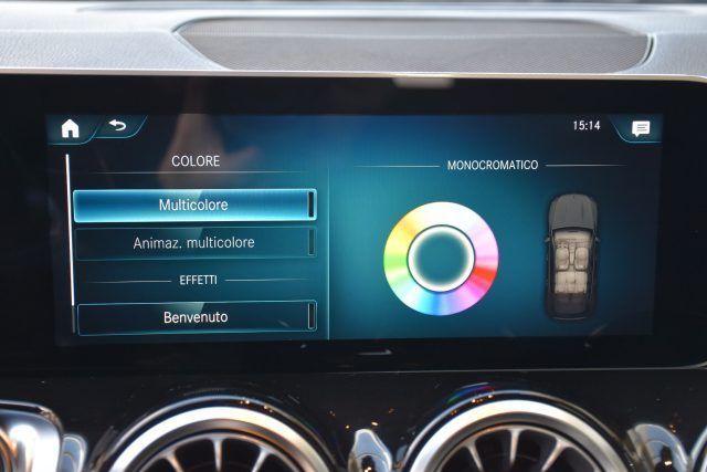 Mercedes-Benz GLB 200 2021